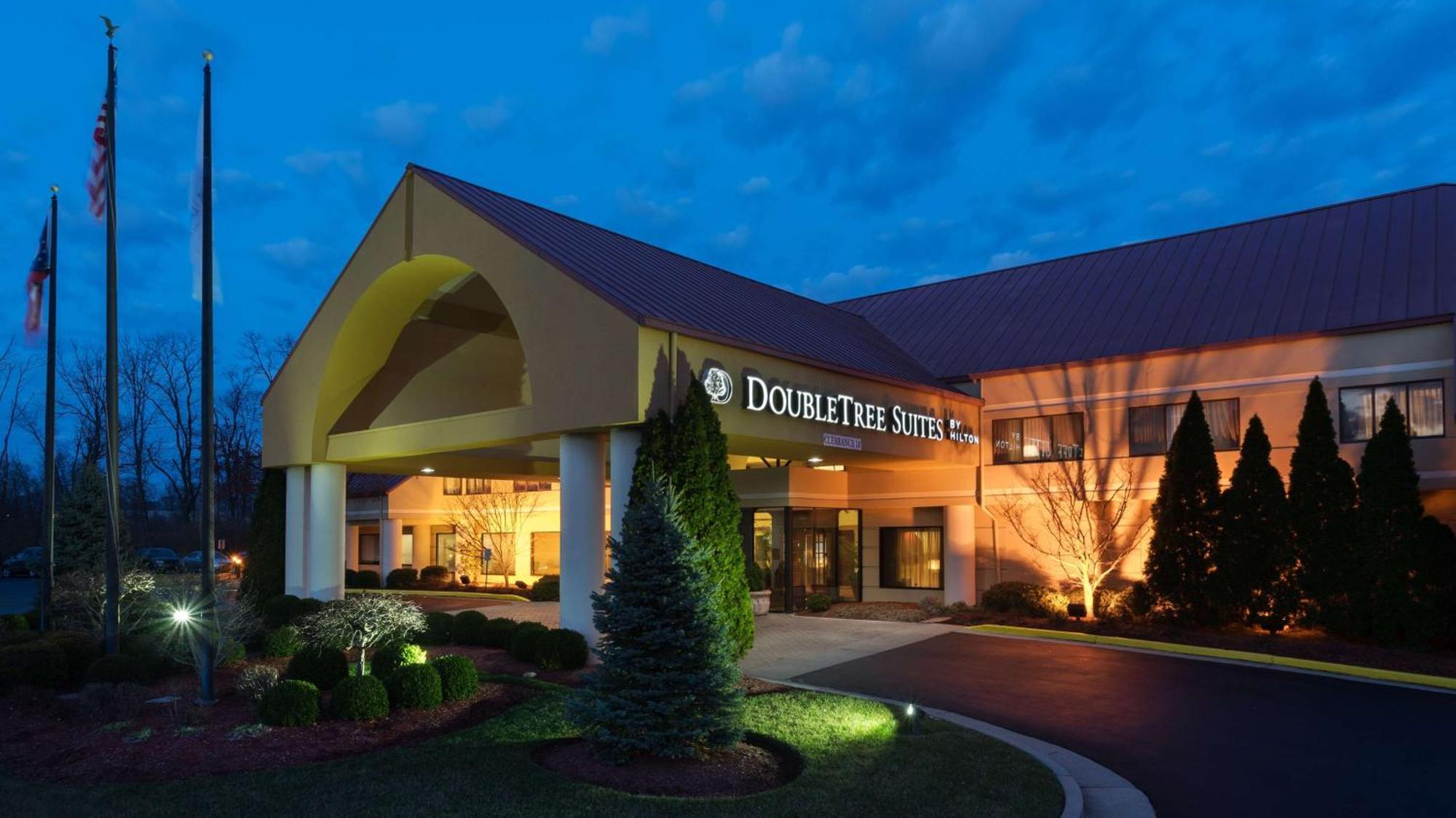 Doubletree Suites By Hilton Hotel Cincinnati - Blue Ash Шаронвілл Екстер'єр фото